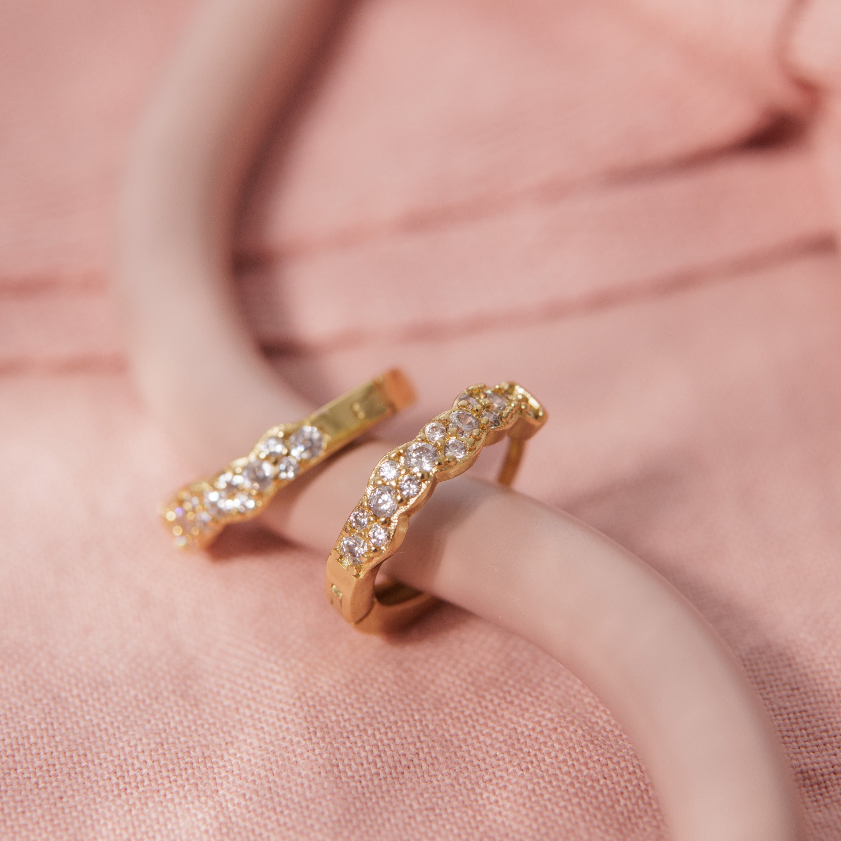 Huggie ring clearance