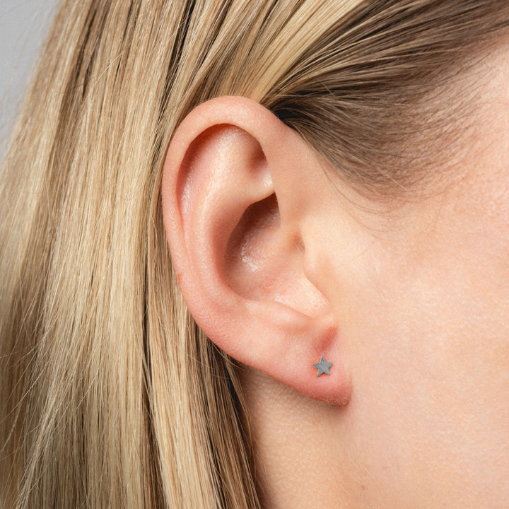 Star Stud Earrings - adorn512