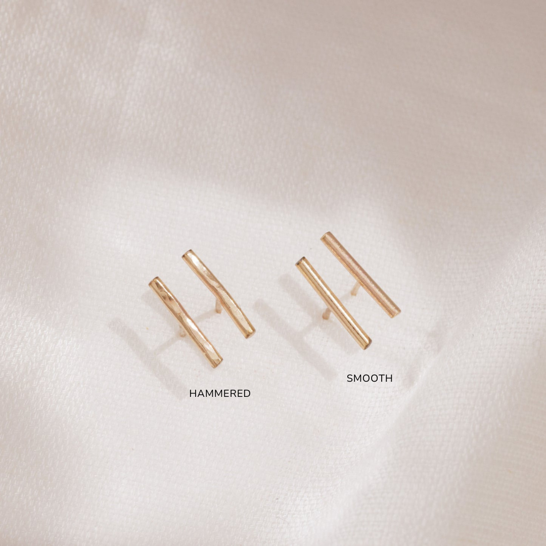 Bar Stud Earrings - adorn512