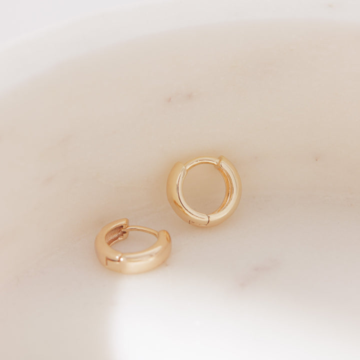 Continuous Hoop Huggies