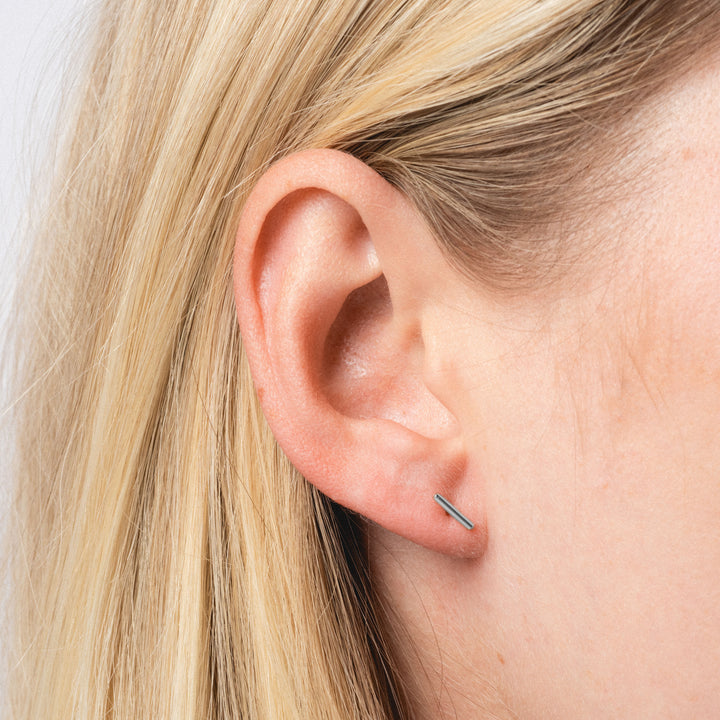 Bar Stud Earrings - adorn512