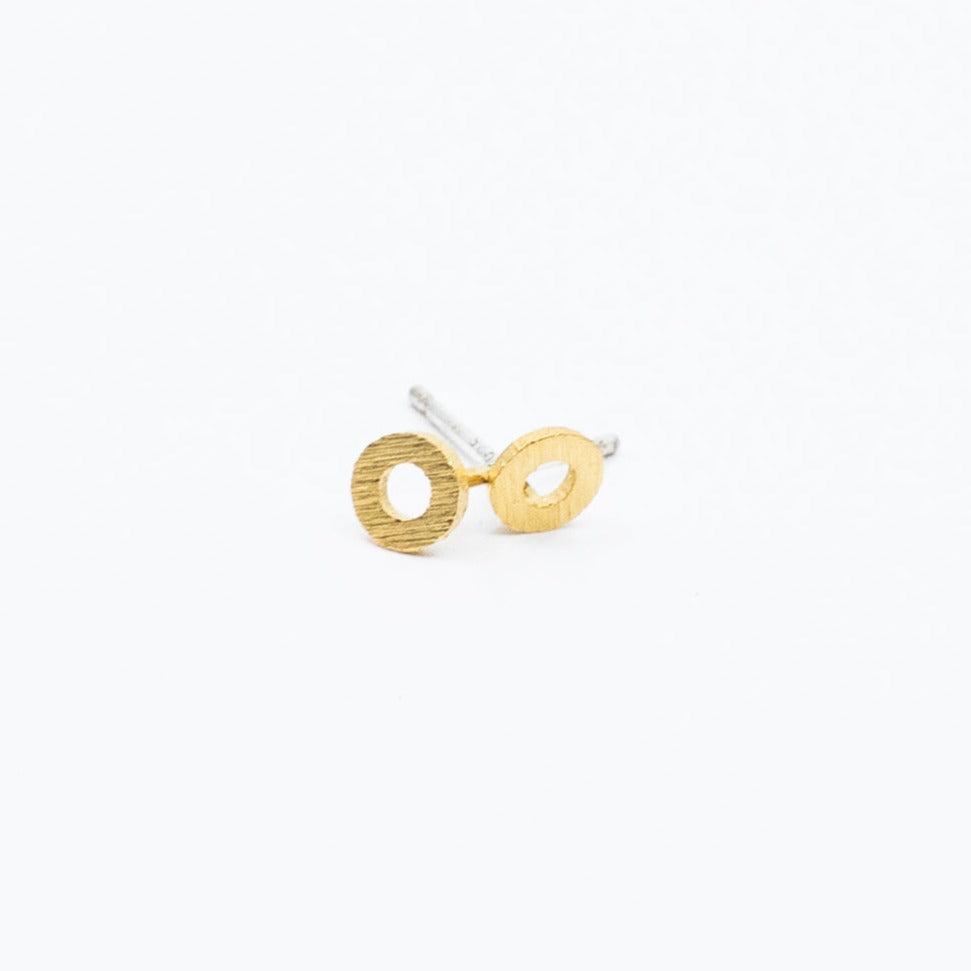 Open Circle Stud Earrings - adorn512