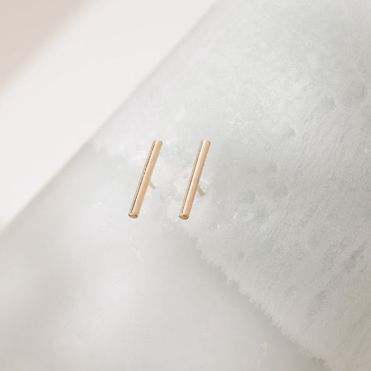 Bar Stud Earrings - adorn512