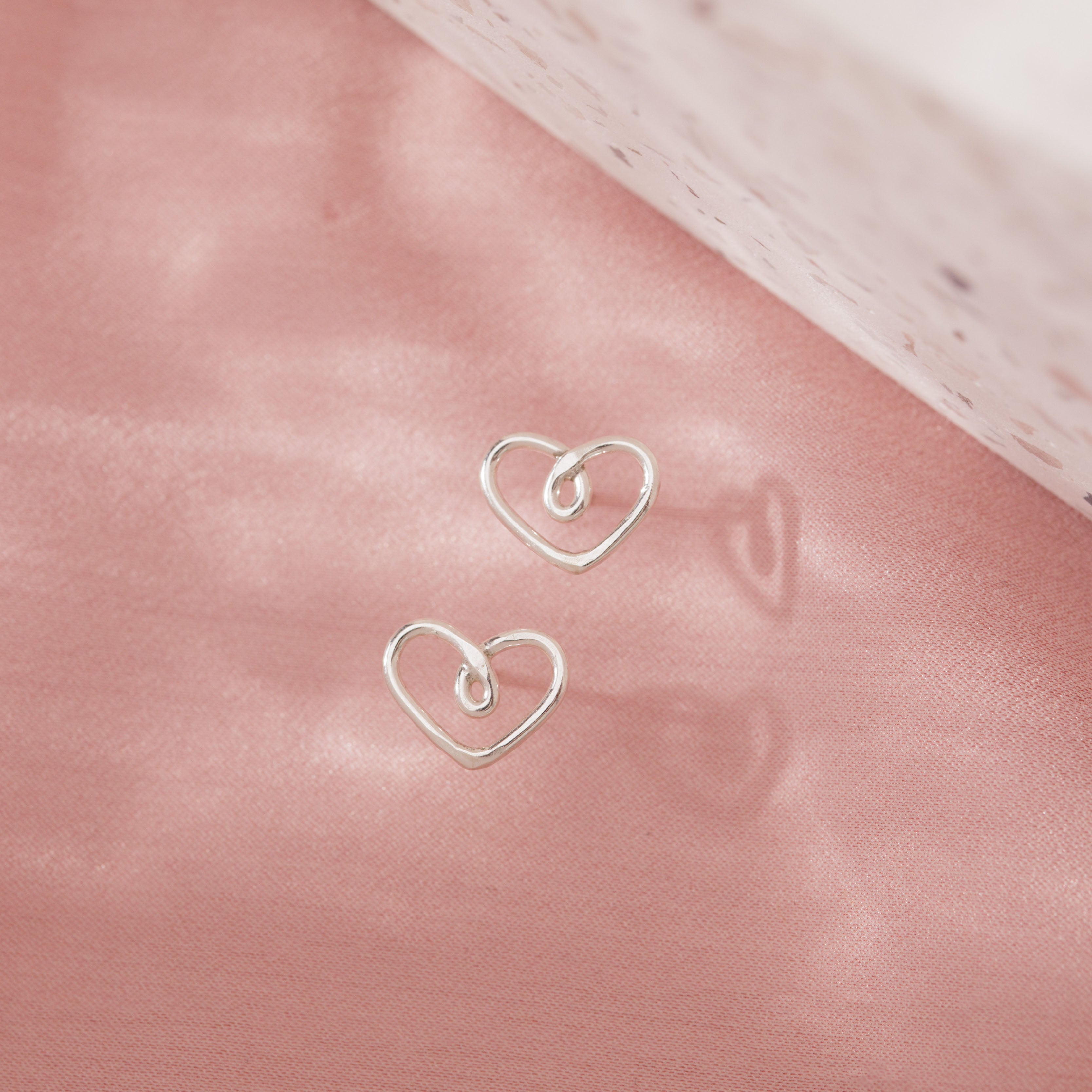 Open Heart Stud Earrings – adorn512