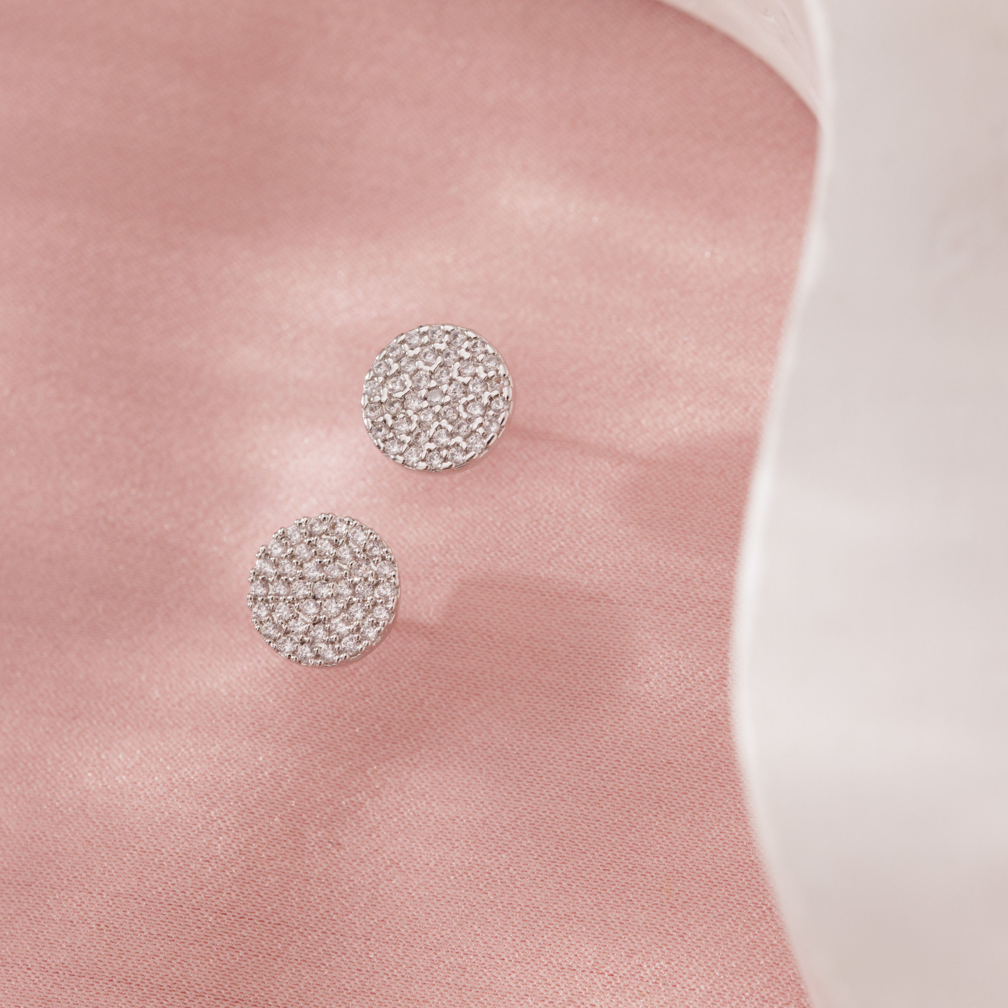 Pave Disc Stud Earrings – adorn512